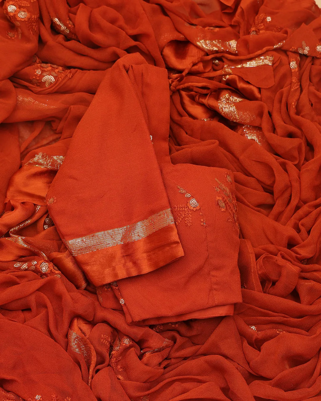 Kiara-orange embroidered saree