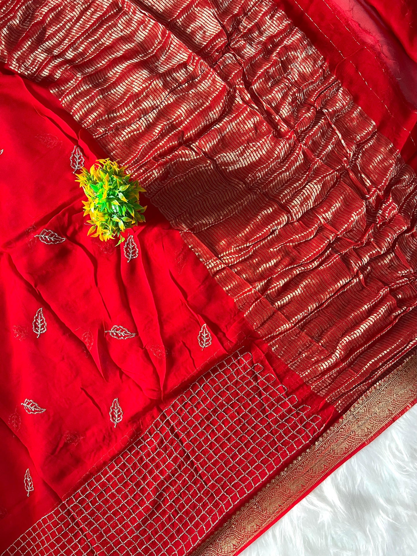 Red 
Pure viscose georgette saree